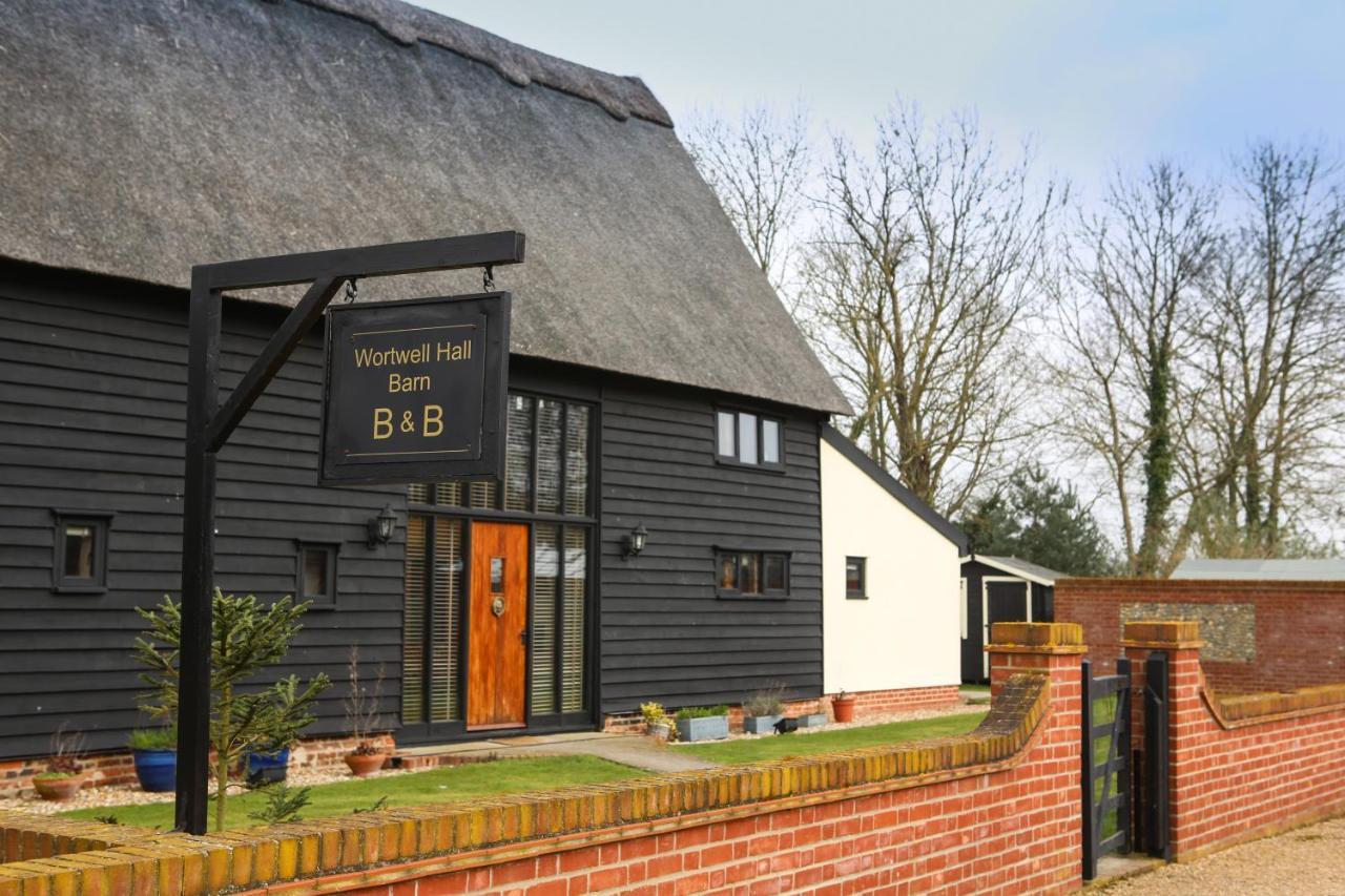 Wortwell Hall Barn Exterior photo